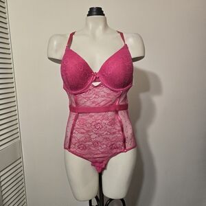 Elegant Pink Lace Bodysuit 2X NWT
